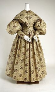 Printed wool afternoon dress (with matching pelerine), American, ca. 1835. Metropolitan Museum of Art